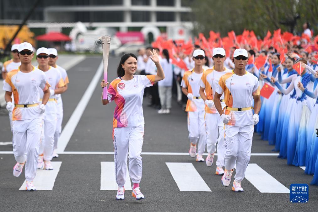 游艇会糖果派对